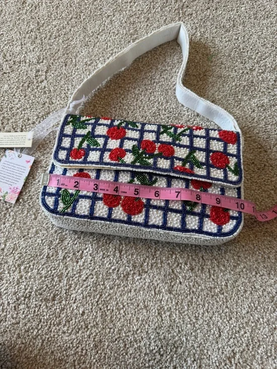 🌸 Viral Cherries 🍒 Beaded Shoulder Bag NWT - Picture 2 of 4